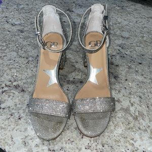Size 7 Gianni Bini Bling Out Silver Heels